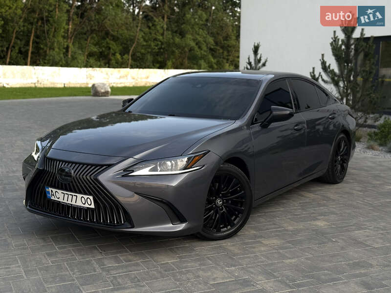 Седан Lexus ES 2020 в Луцке