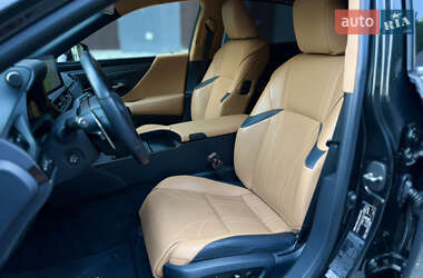 Седан Lexus ES 2022 в 