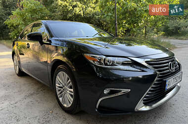 Седан Lexus ES 2017 в 