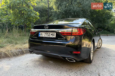 Седан Lexus ES 2017 в 