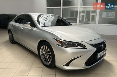 Седан Lexus ES 2019 в Николаеве