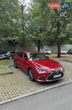 Седан Lexus ES 2022 в 