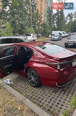 Седан Lexus ES 2022 в 