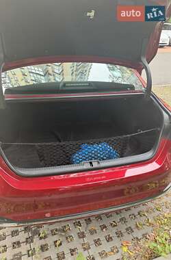 Седан Lexus ES 2022 в 