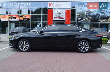Седан Lexus ES 2019 в 