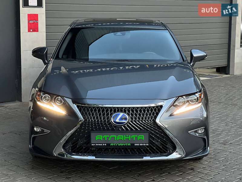 Седан Lexus ES 2016 в Одессе