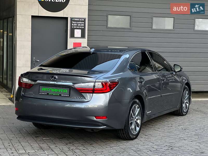 Седан Lexus ES 2016 в Одессе