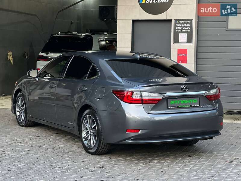 Седан Lexus ES 2016 в Одессе
