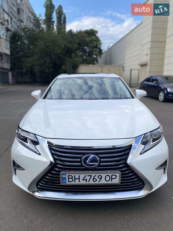 Lexus ES 2013