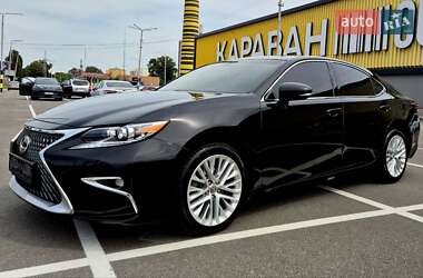 Седан Lexus ES 2014 в Киеве