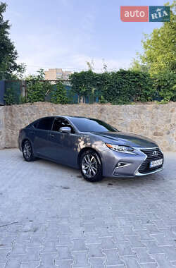 Lexus ES 2017