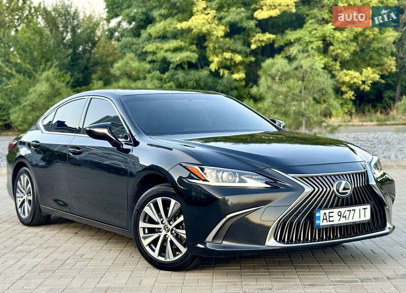 Lexus ES 2018