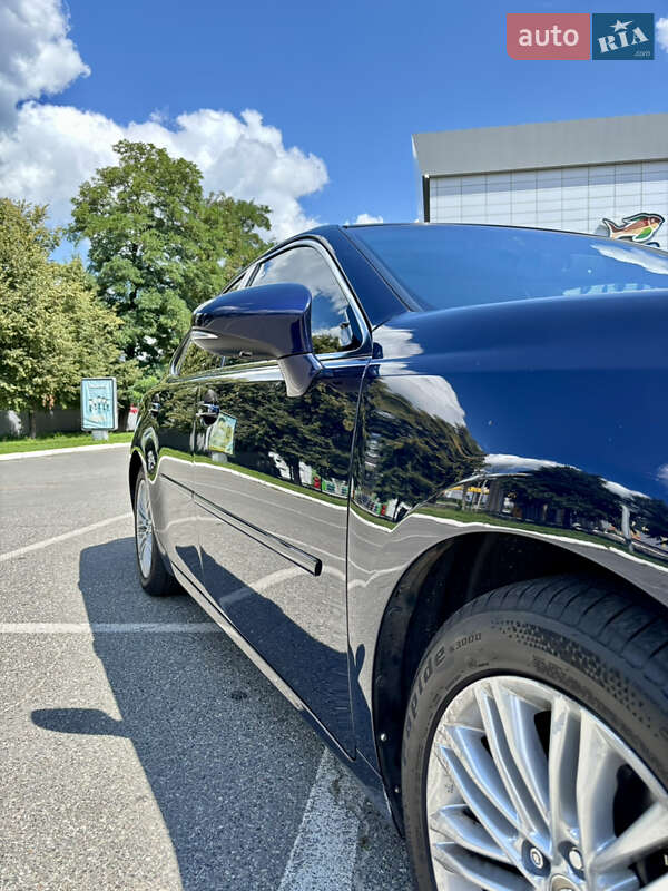 Седан Lexus ES 2015 в Киеве фото 5 Седан Lexus ES 2015 в Киеве