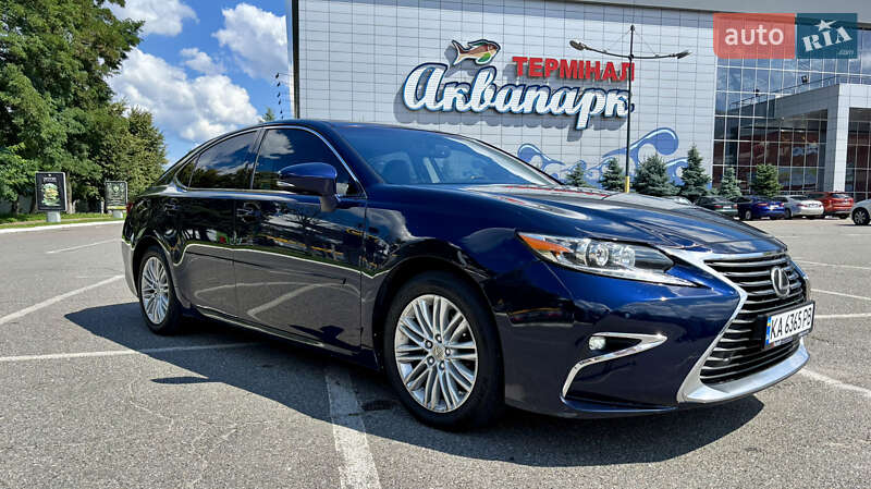 Седан Lexus ES 2015 в 