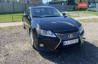 Седан Lexus ES 2012 в Киеве