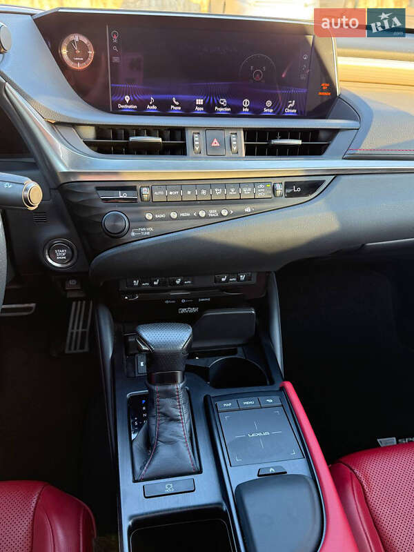 Седан Lexus ES 2020 в Миколаєві