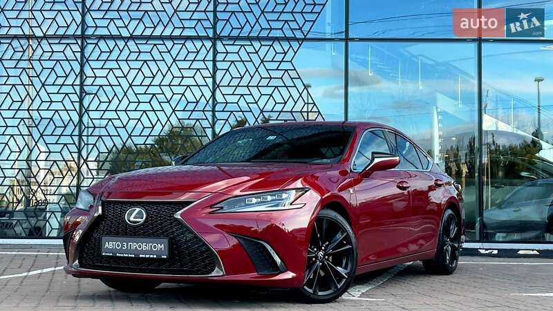 Lexus ES 2022