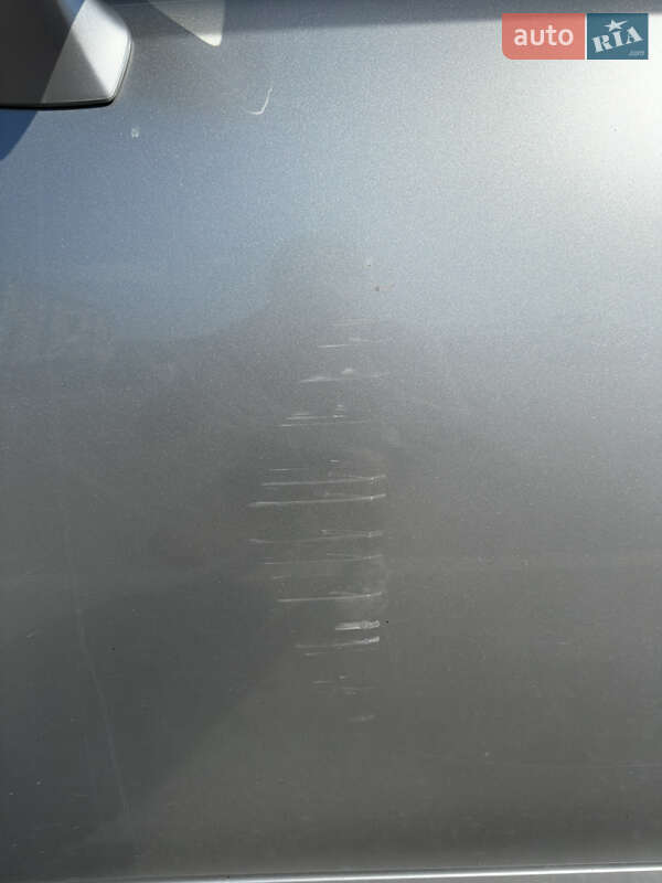 Седан Lexus ES 2014 в Кропивницком