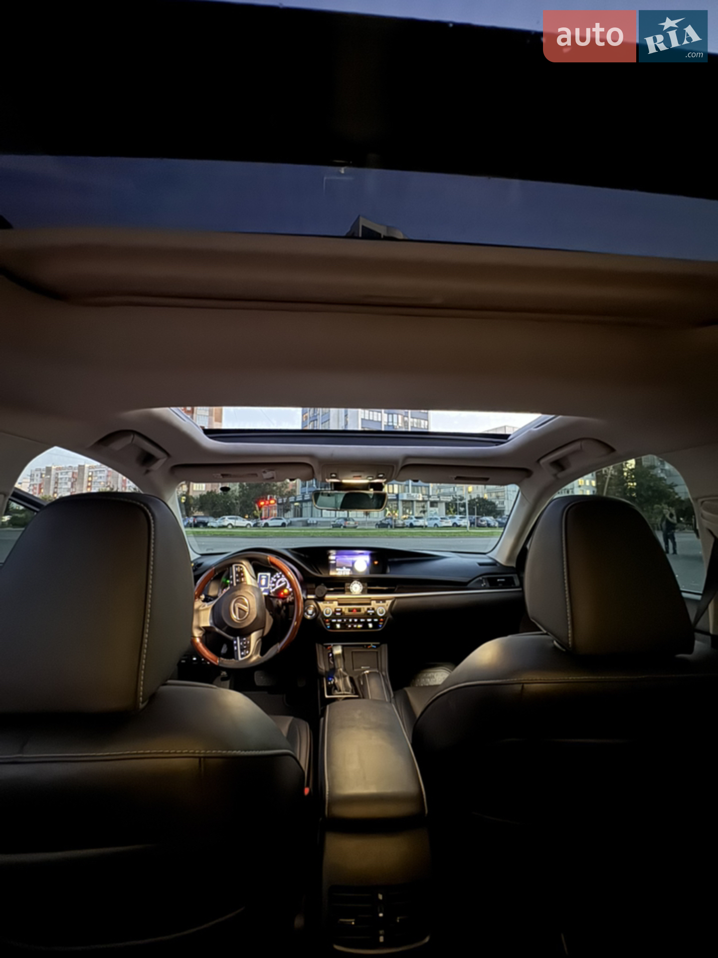 2018 Lexus ES - мініатюра 31