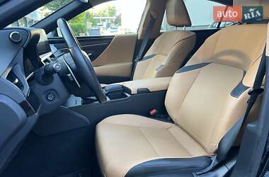 Седан Lexus ES 2022 в 