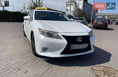 Седан Lexus ES 2013 в Киеве