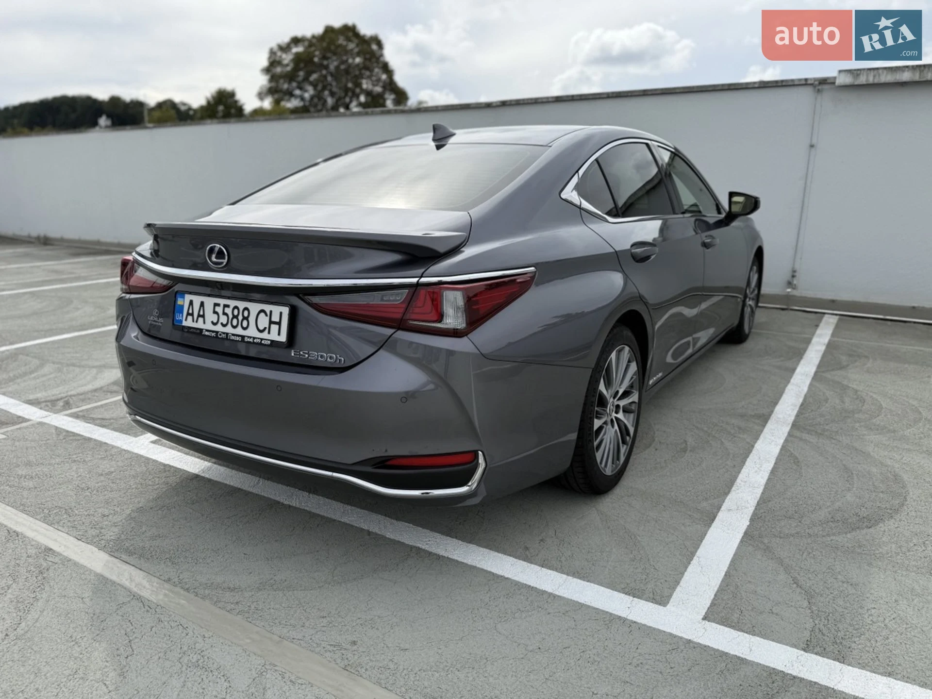 2019 Lexus ES - мініатюра 8