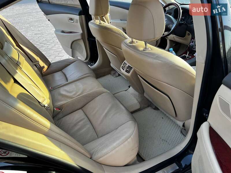 Седан Lexus ES 2008 в Новодністровську
