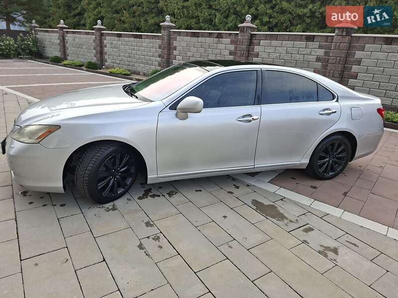 Седан Lexus ES 2008 в Богородчанах