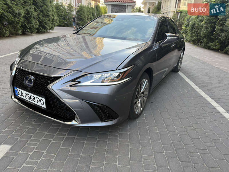 Седан Lexus ES 2019 в Киеве фото 3 Седан Lexus ES 2019 в Киеве