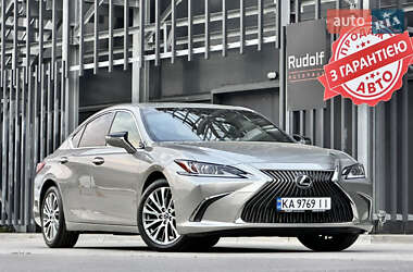 Седан Lexus ES 2021 в Киеве