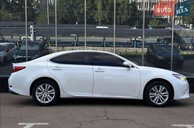 Седан Lexus ES 2012 в 