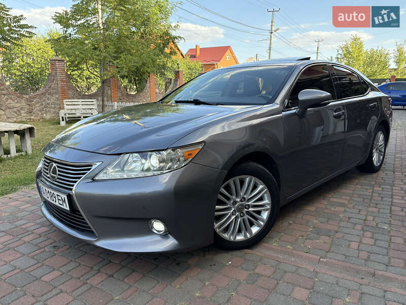 Lexus ES 2015