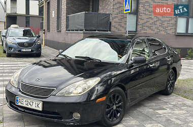 Седан Lexus ES 2005 в Львове
