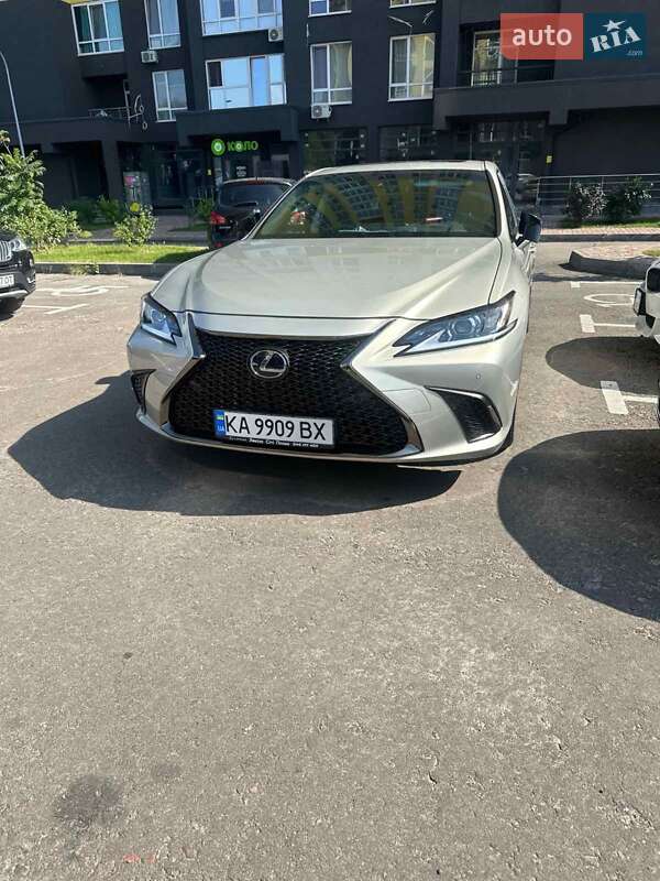 Седан Lexus ES 2022 в Києві фото 5 Седан Lexus ES 2022 в Києві