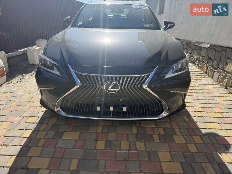 Седан Lexus ES 2021 в Умані фото 3 Седан Lexus ES 2021 в Умані