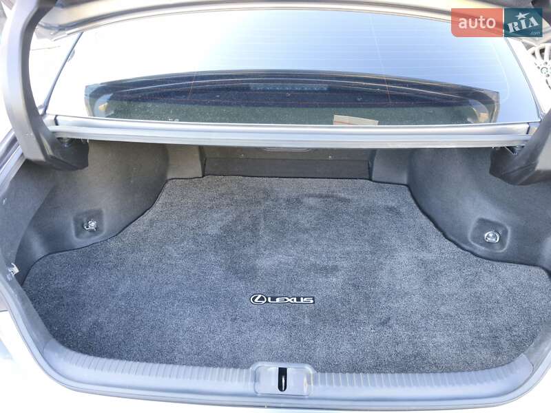 Седан Lexus ES 2021 в Днепре