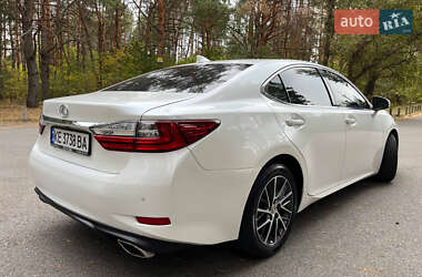 Седан Lexus ES 2015 в 