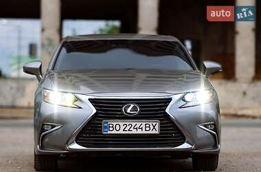 Lexus ES 2015
