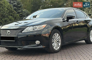 Седан Lexus ES 2013 в Днепре