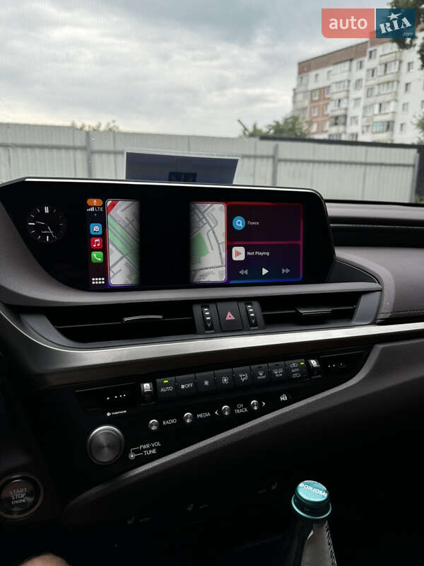 Седан Lexus ES 2021 в Львове фото 4 Седан Lexus ES 2021 в Львове