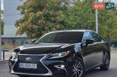 Lexus ES 2017