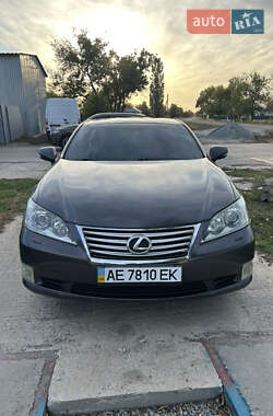 Седан Lexus ES 2010 в 