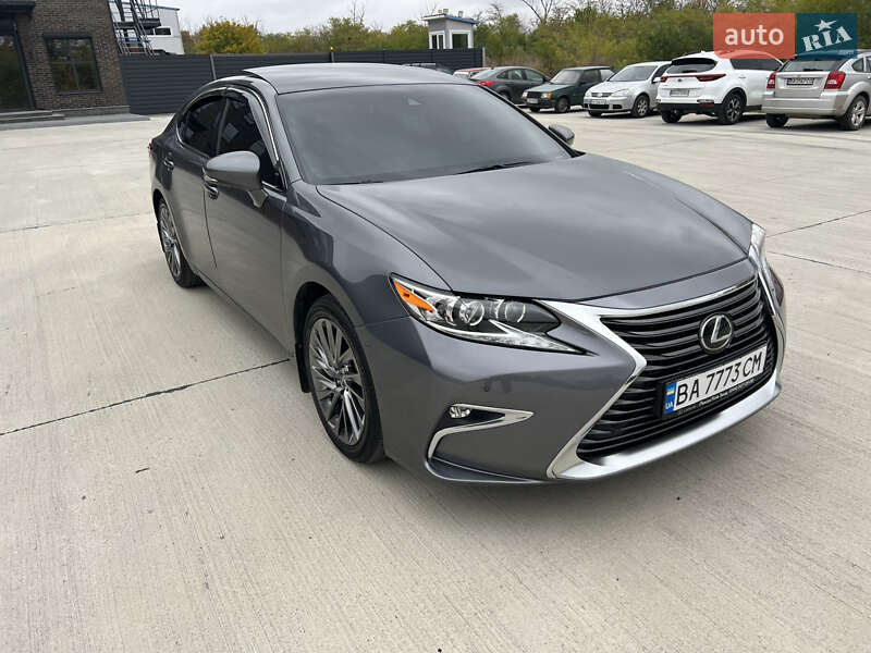 Седан Lexus ES 2018 в Кропивницком фото 10 Седан Lexus ES 2018 в Кропивницком