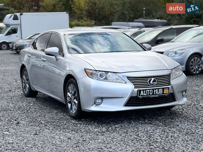 Седан Lexus ES 2014 в Бердичеве фото 5 Седан Lexus ES 2014 в Бердичеве