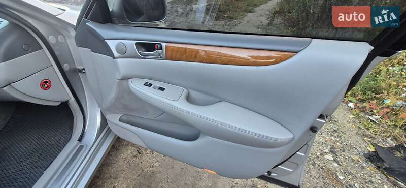 Седан Lexus ES 2004 в Хмельницком фото 27 Седан Lexus ES 2004 в Хмельницком