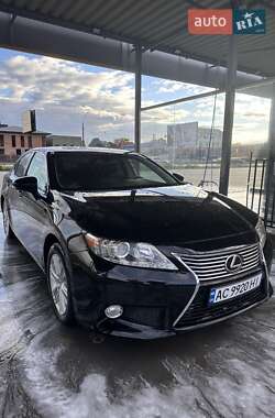 Lexus ES 2013