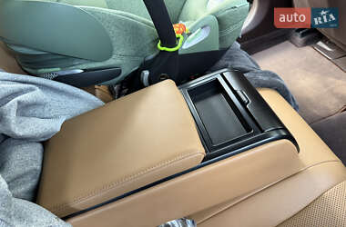 Седан Lexus ES 2021 в Киеве