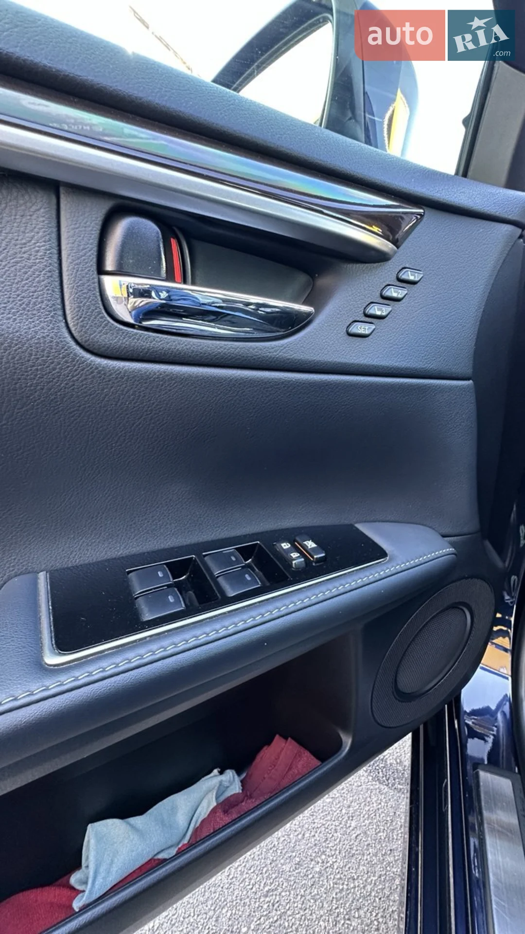 2017 Lexus ES - мініатюра 25