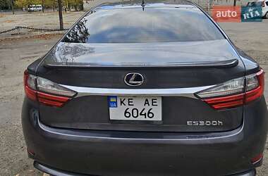 Седан Lexus ES 2016 в 