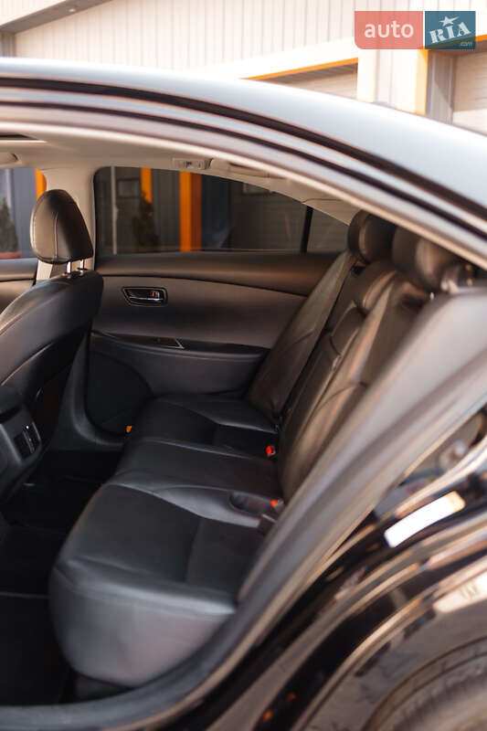 Седан Lexus ES 2010 в Одесі